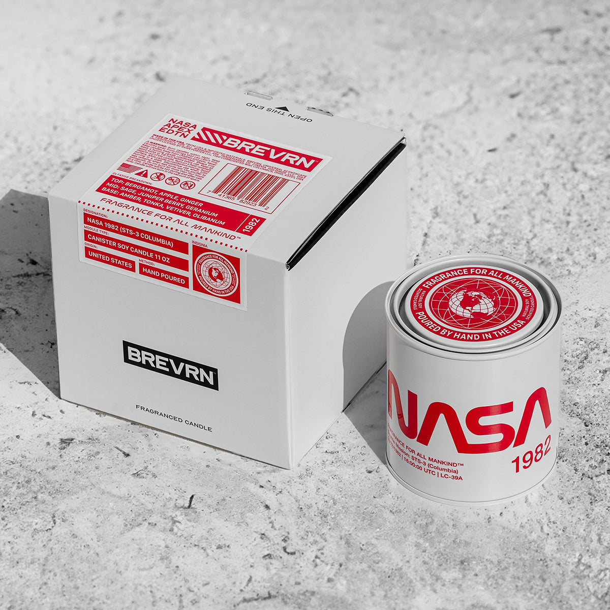 NASA 1982 candle and premium gift packaging.  A luxury home fragrance gift set, hand-poured soy candle, and a NASA-themed collector’s item. Perfect gift for husband and dads