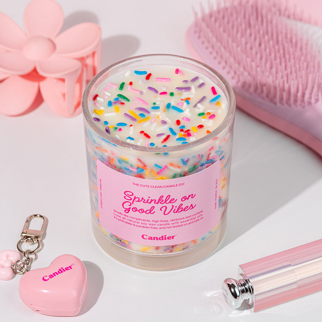 Candier® Sprinkle Good Vibes Candle – A luxury vanilla birthday cake candle with funfetti sprinkles. Handcrafted soy wax candle, ideal for gifts & home décor.